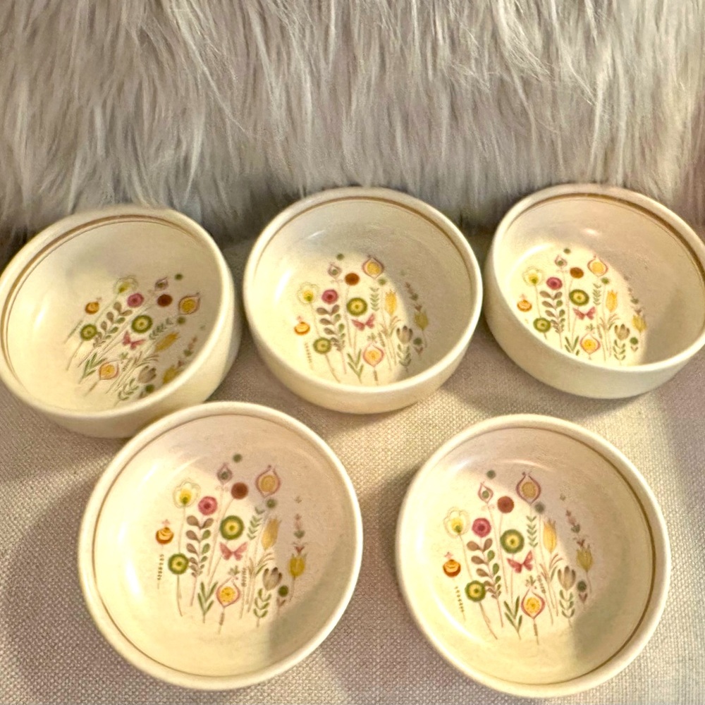 Set of five vintage Lenox Temper-ware bowl in the "Sprite" pattern